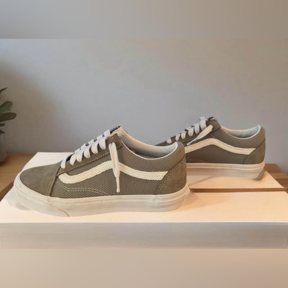 Brand new old school vans in a beautiful green
